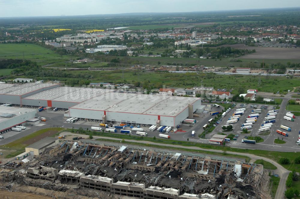 Lübbenau aus der Vogelperspektive: Trümmerreste des gesprengten Kesselhauses des früheren Kraftwerkes Lübbenau