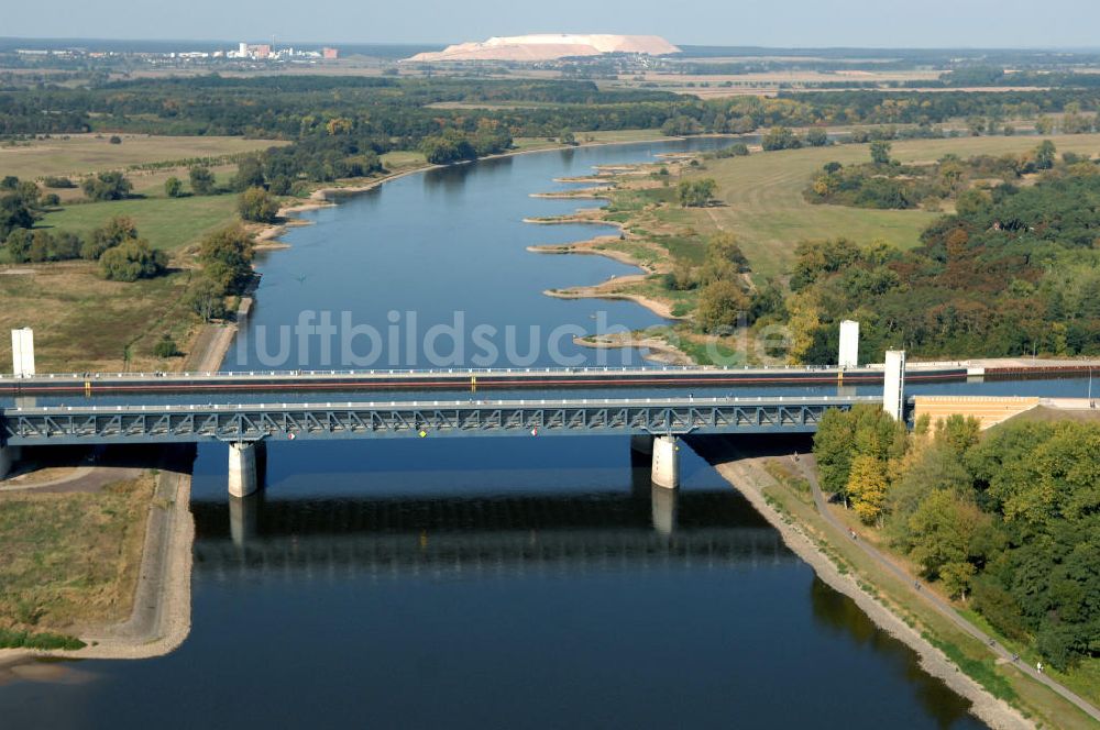 Luftaufnahme Hohenwarthe - Trogbrücke bei Rothensee / Hohenwarthe