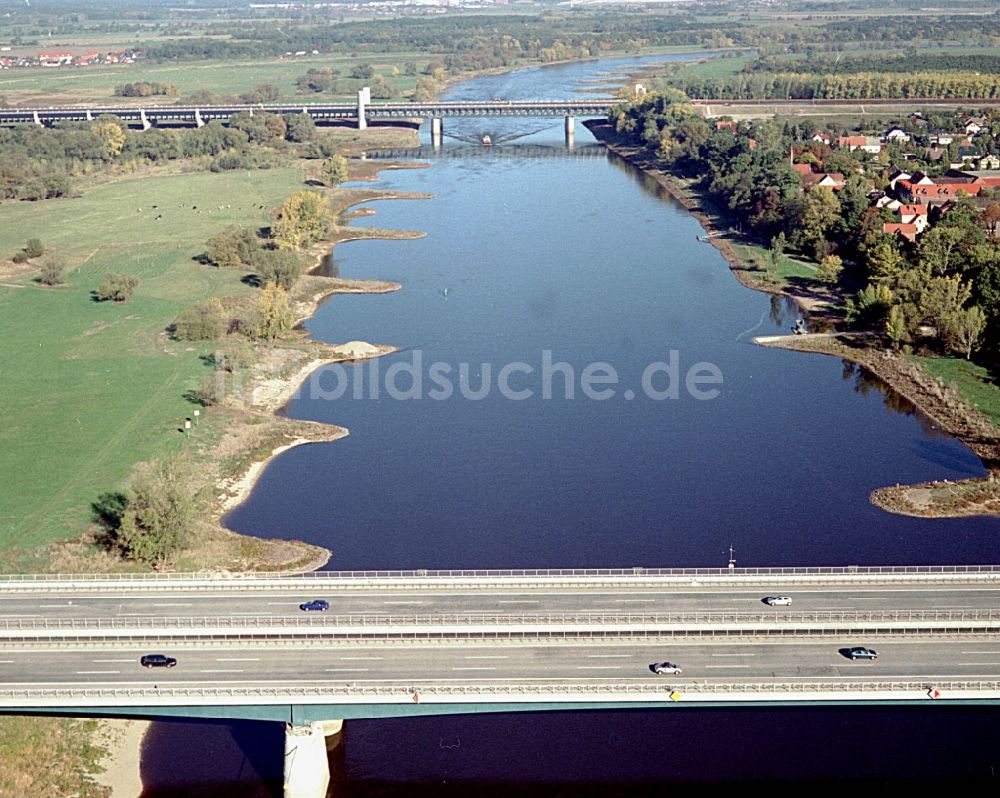 Luftaufnahme Hohenwarthe - Trogbrücke am Wasserstraßenkreuz MD bei Hohenwarthe in Sachsen-Anhalt