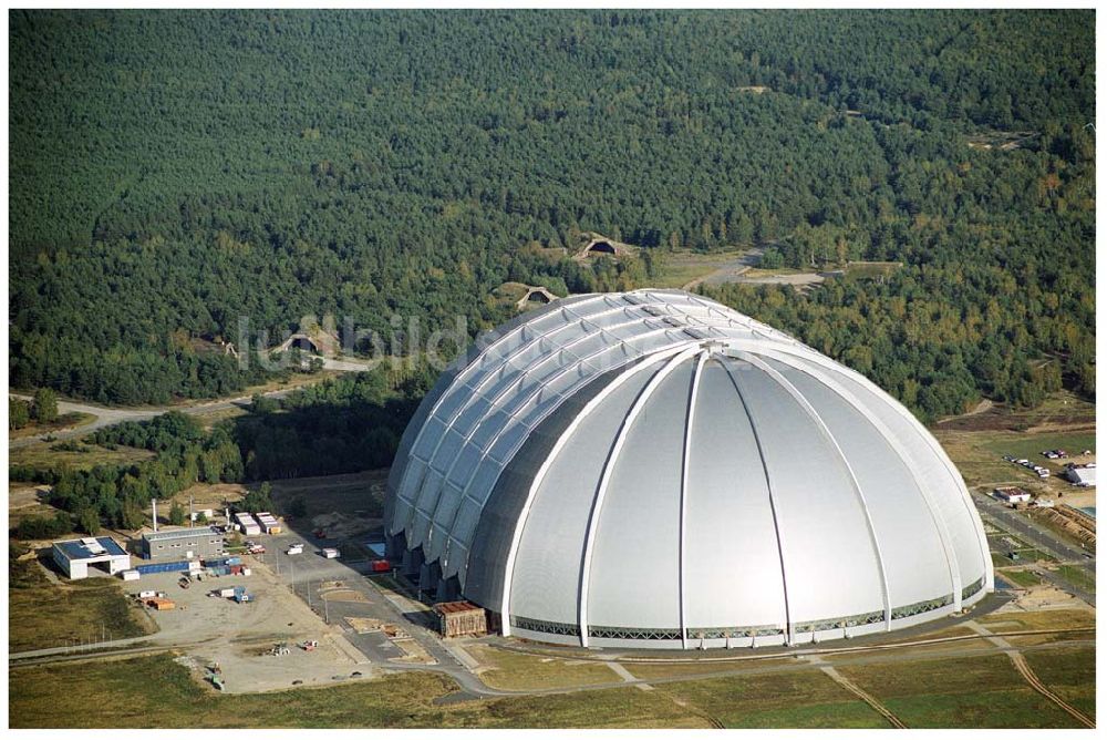 Luftaufnahme Krausnick - Tropical Islands Dome - ehem. Cargolifterhalle in Brand