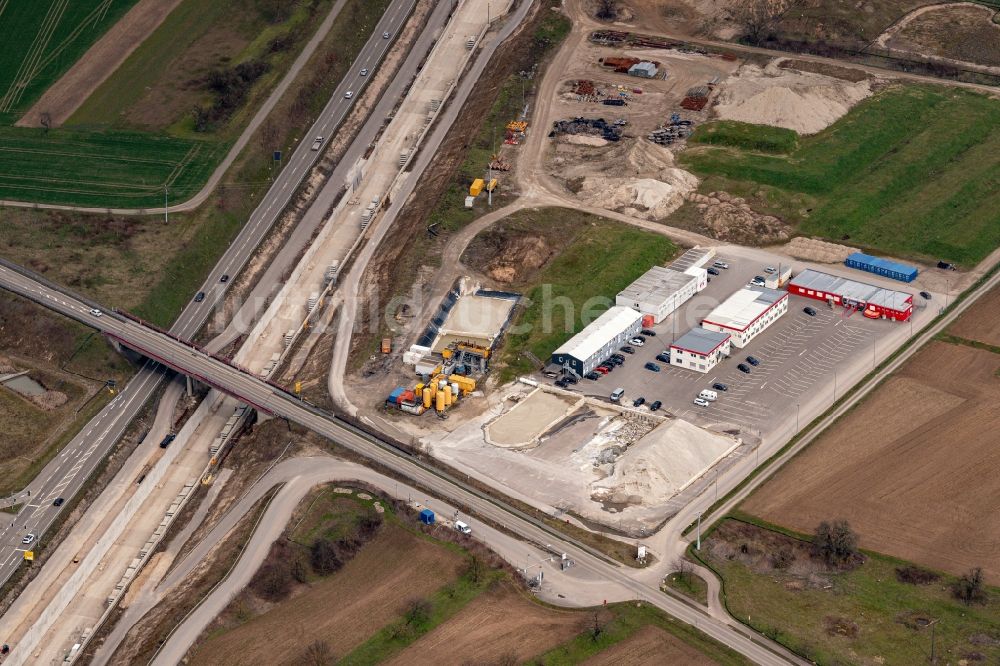 Luftbild Ötigheim - Tunnelbaustelle zum Neubau der ICE Strecke im Streckennetz der Deutschen Bahn in Ötigheim im Bundesland Baden-Württemberg, Deutschland