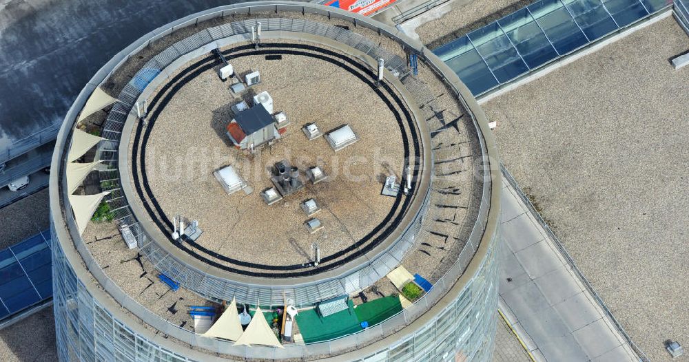 Bernau von oben - Turm der Bahnhofspassagen in Bernau