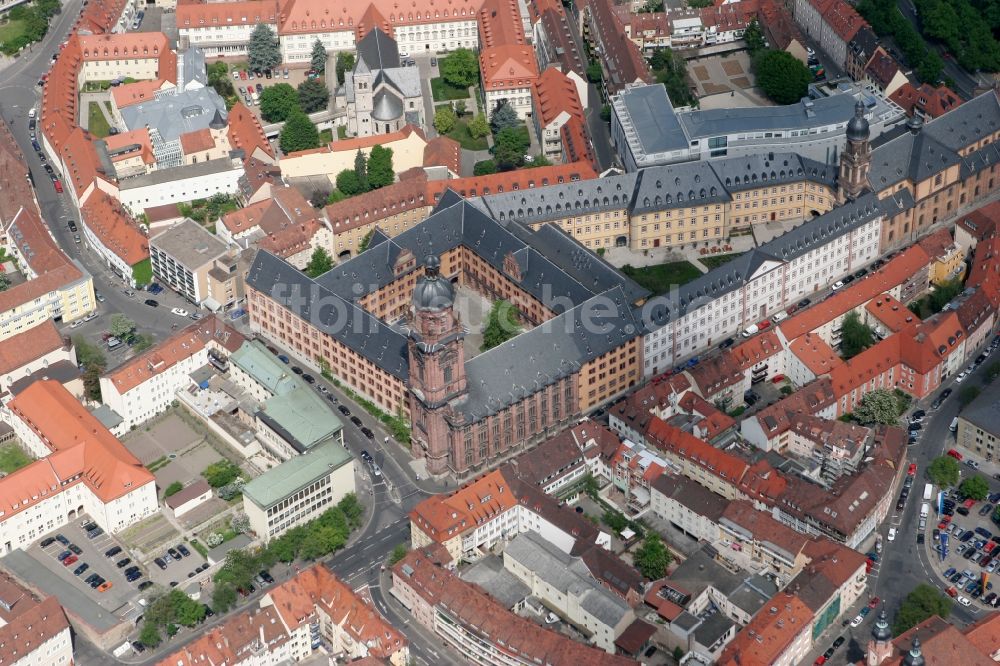 Würzburg von oben - Turm der Neubaukirche in der Altstadt von Würzburg im Bundesland Bayern