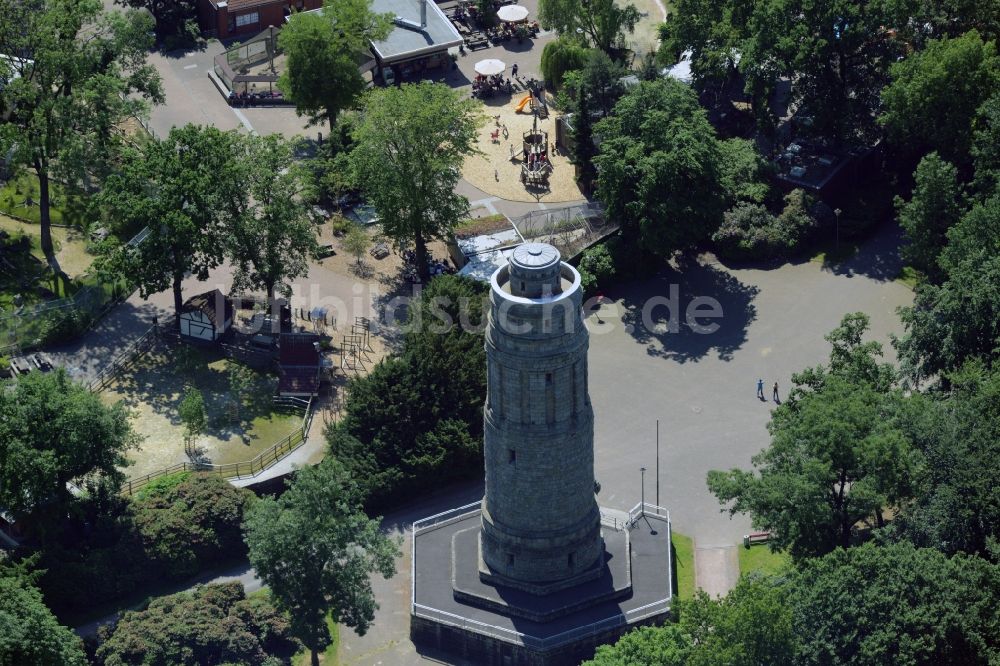 Bochum von oben - Turmbauwerk des Bismarckturmes - Aussichtsturmes in Bochum im Bundesland Nordrhein-Westfalen