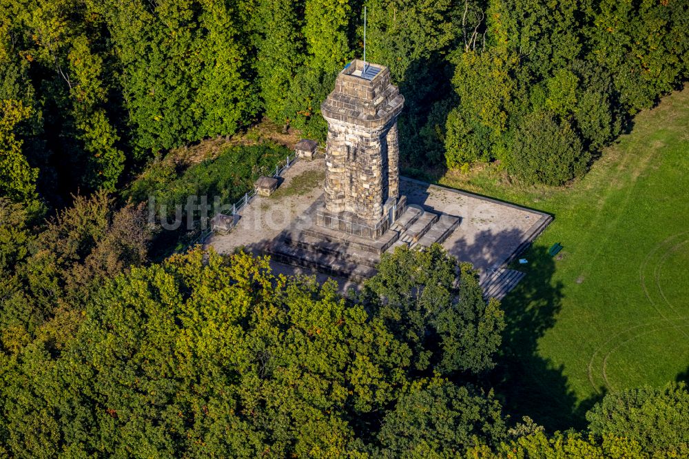 Luftbild Hagen - Turmbauwerk des Bismarckturmes - Aussichtsturmes in Hagen im Bundesland Nordrhein-Westfalen, Deutschland