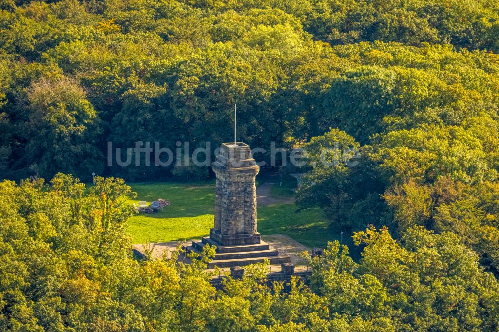 Hagen von oben - Turmbauwerk des Bismarckturmes - Aussichtsturmes in Hagen im Bundesland Nordrhein-Westfalen, Deutschland