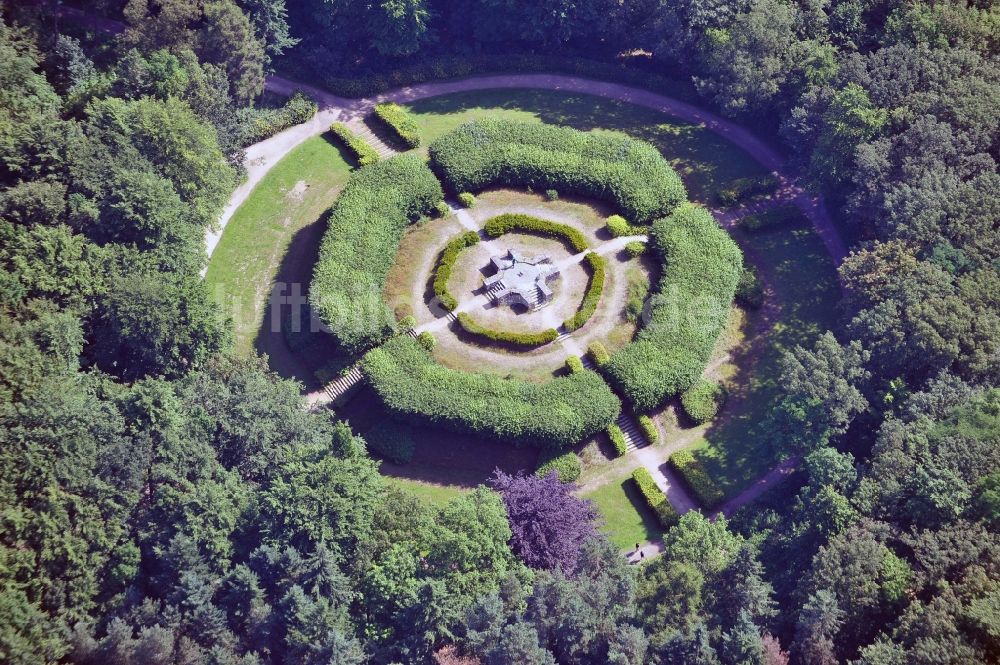 Hamburg von oben - Tutenberg im Altonaer Volkspark in Hamburg - Bahrenfeld