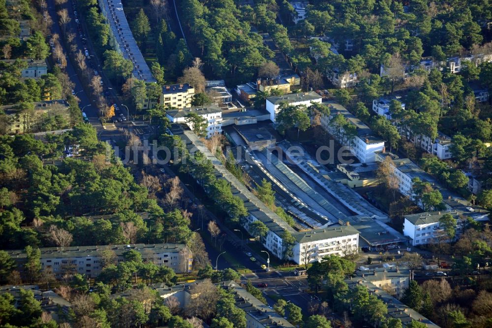 Luftbild Berlin OT Zehlendorf - U-Bahnhof Onkel Toms Hütte im Ortsteil Zehlendorf in Berlin