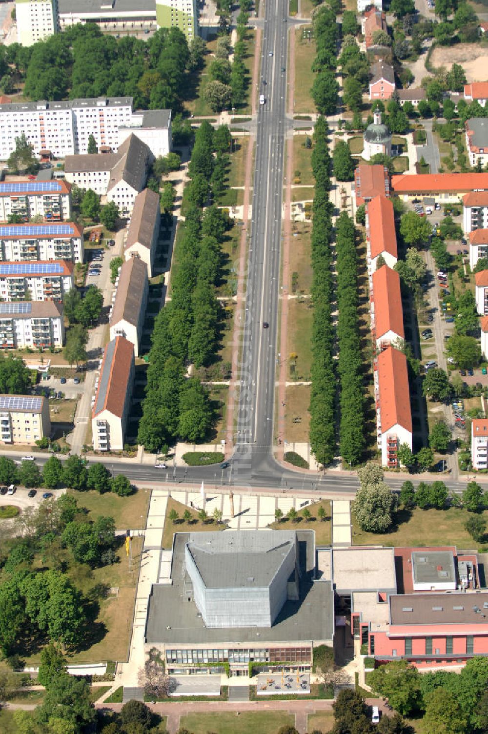 Luftbild Schwedt - Uckermärkische Bühnen Schwedt an der Lindenallee