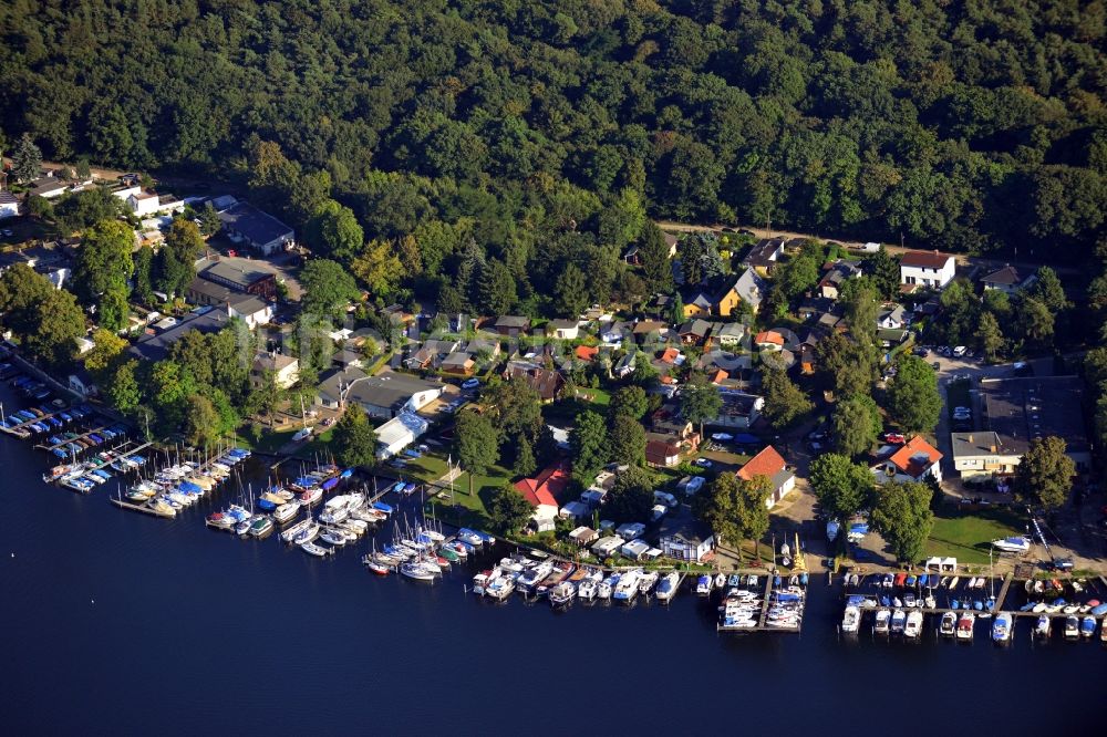 Luftaufnahme Berlin OT Tegel - Ufer des Tegeler Sees im Ortsteil Tegel in Berlin