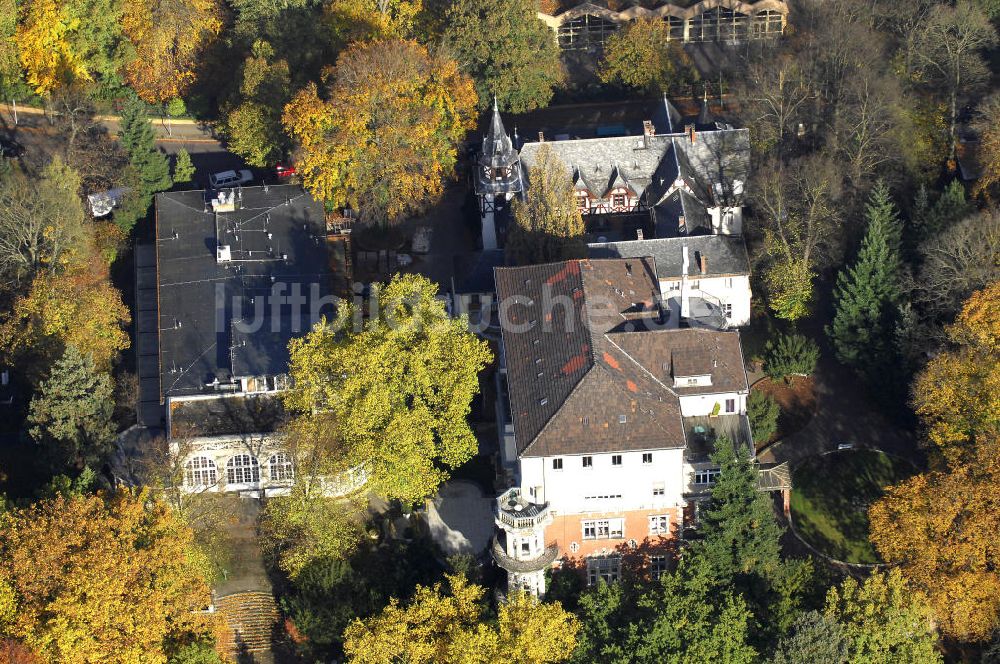 Luftaufnahme Berlin - Uferbereich an der SIEMENS Villa Am Kleinen Wannsee in Berlin