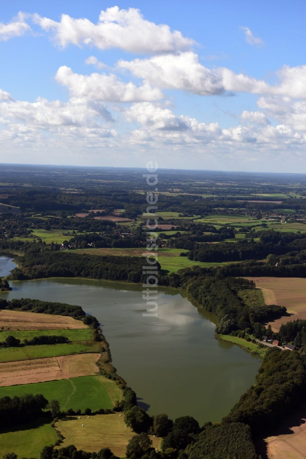 Westensee von oben - Uferbereiche des Bossees in Westensee im Bundesland Schleswig-Holstein