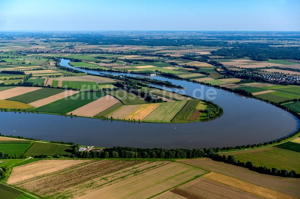 Luftbild Wörth an der Donau - Uferbereiche am Donau - Flußverlauf in Wörth an der Donau im Bundesland Bayern, Deutschland