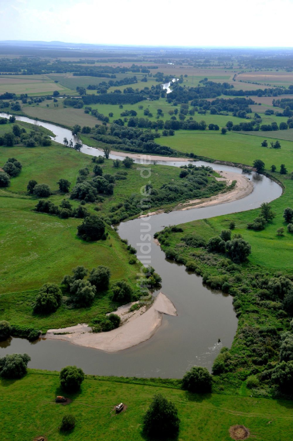 Luftbild Bad Düben - Uferbereiche mit durch Niedrig- Wasser- Pegel freigelegten Flußbett der Mulde in Bad Düben im Bundesland Sachsen, Deutschland