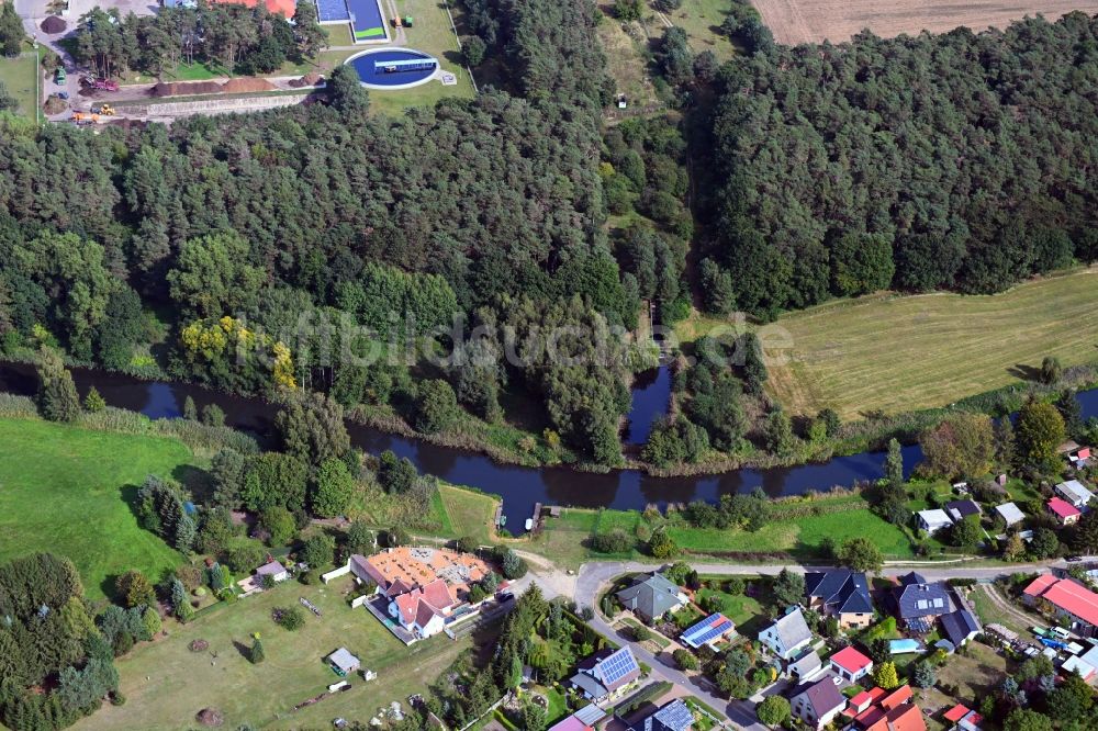 Luftaufnahme Möderitz - Uferbereiche am Flußverlauf der Elde in Möderitz im Bundesland Mecklenburg-Vorpommern, Deutschland