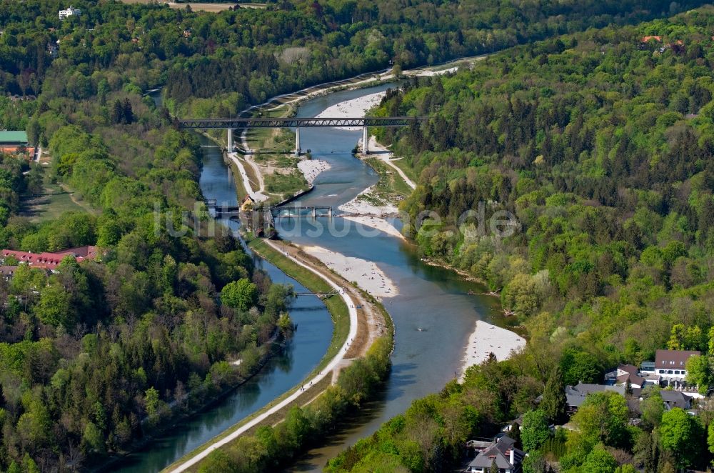 Luftbild Großhesselohe - Uferbereiche am Flussverlauf der Isar mit Isarwerkkanal Großhesselohe im Bundesland Bayern, Deutschland