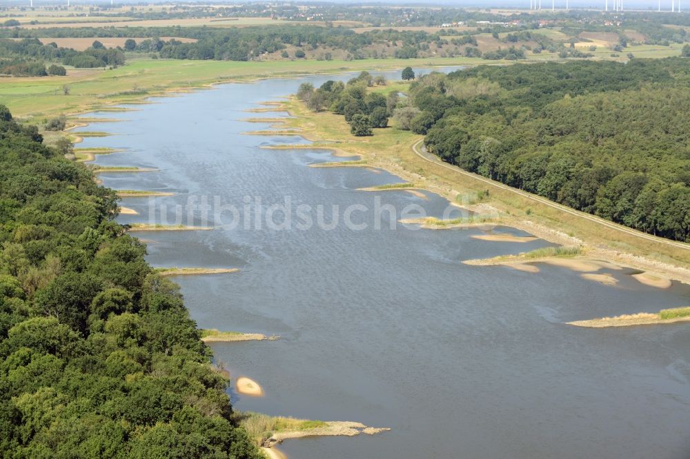 Luftaufnahme Frankfurt (Oder) - Uferbereiche am Flußverlauf der Oder - Odra in Frankfurt (Oder) im Bundesland Brandenburg