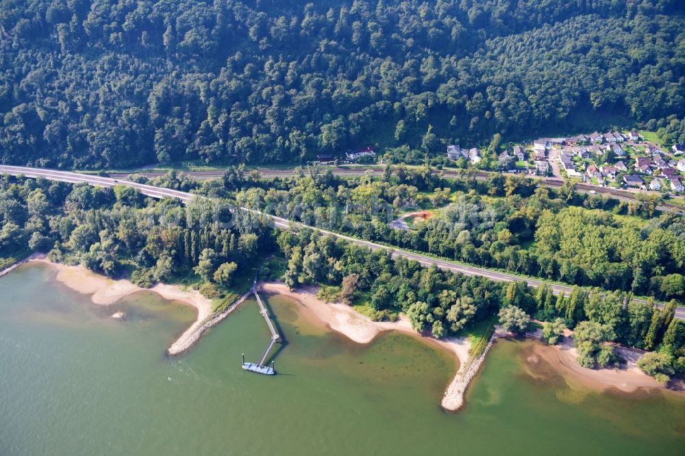 Andernach von oben - Uferbereiche am Flußverlauf des Rhein in Andernach im Bundesland Rheinland-Pfalz, Deutschland