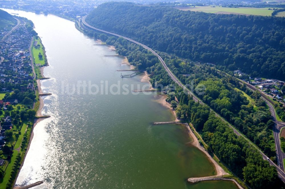 Andernach aus der Vogelperspektive: Uferbereiche am Flußverlauf des Rhein in Andernach im Bundesland Rheinland-Pfalz, Deutschland