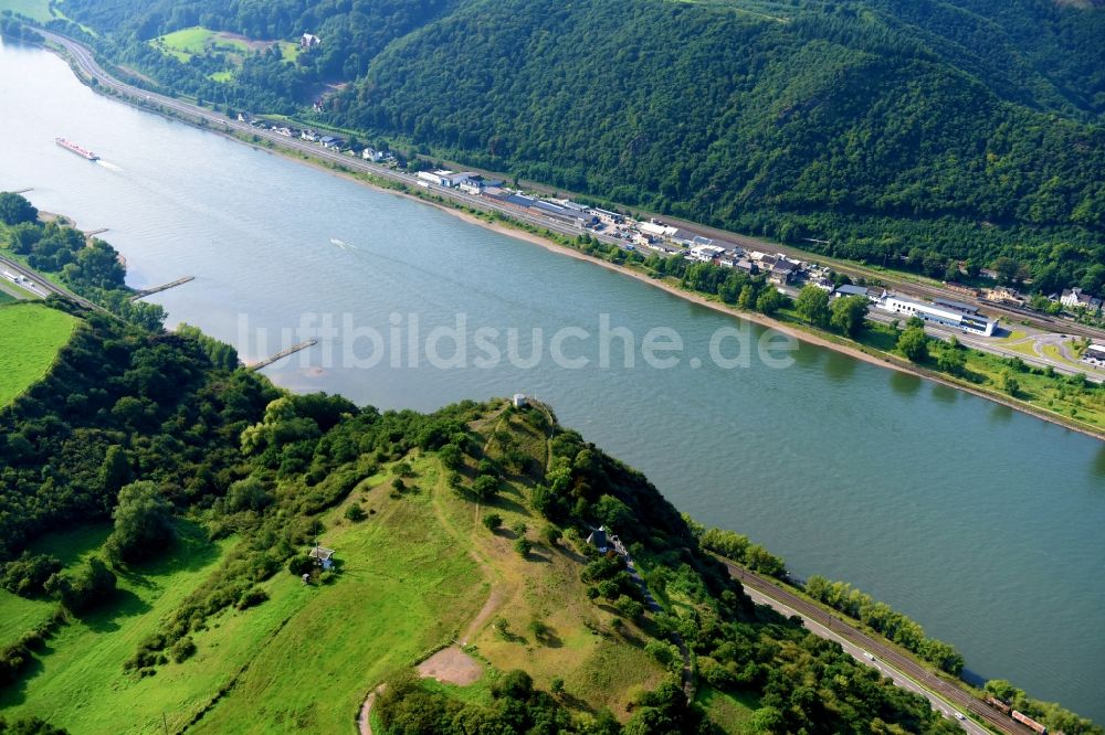 Brohl-Lützing aus der Vogelperspektive: Uferbereiche am Flußverlauf des Rhein in Brohl-Lützing im Bundesland Rheinland-Pfalz, Deutschland