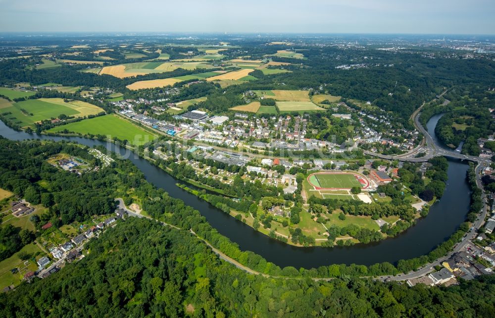 Luftbild Essen - Uferbereiche am Flußverlauf der Ruhr in Essen im Bundesland Nordrhein-Westfalen