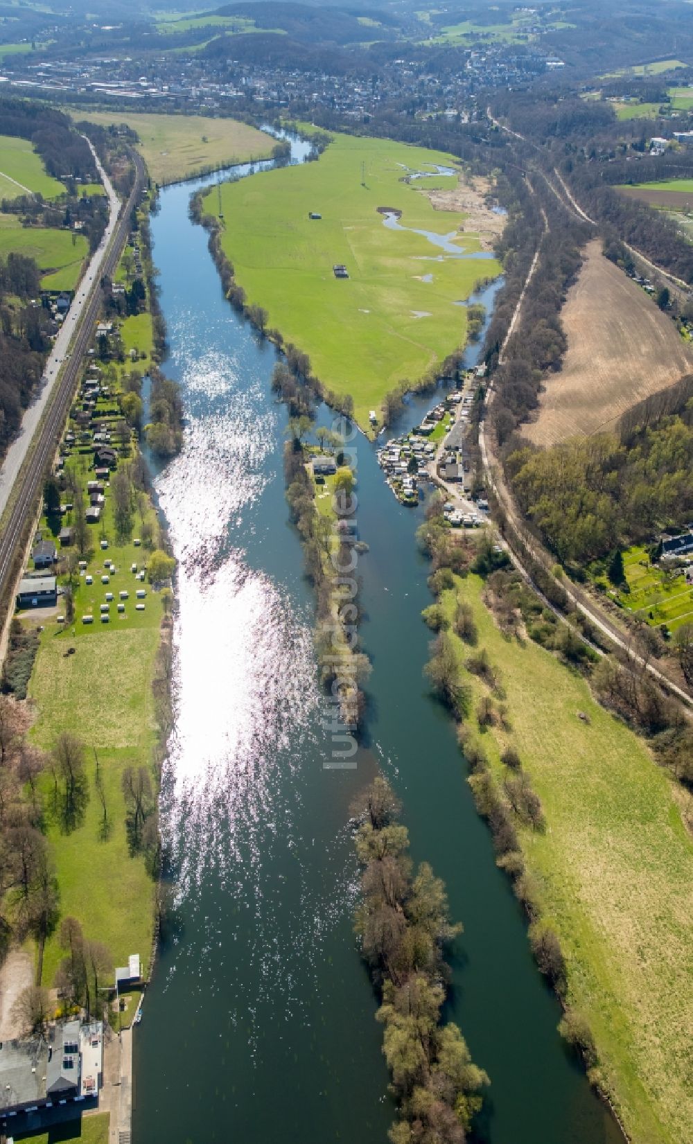 Luftbild Witten - Uferbereiche am Flußverlauf der Ruhr im Ortsteil Bommern in Witten im Bundesland Nordrhein-Westfalen