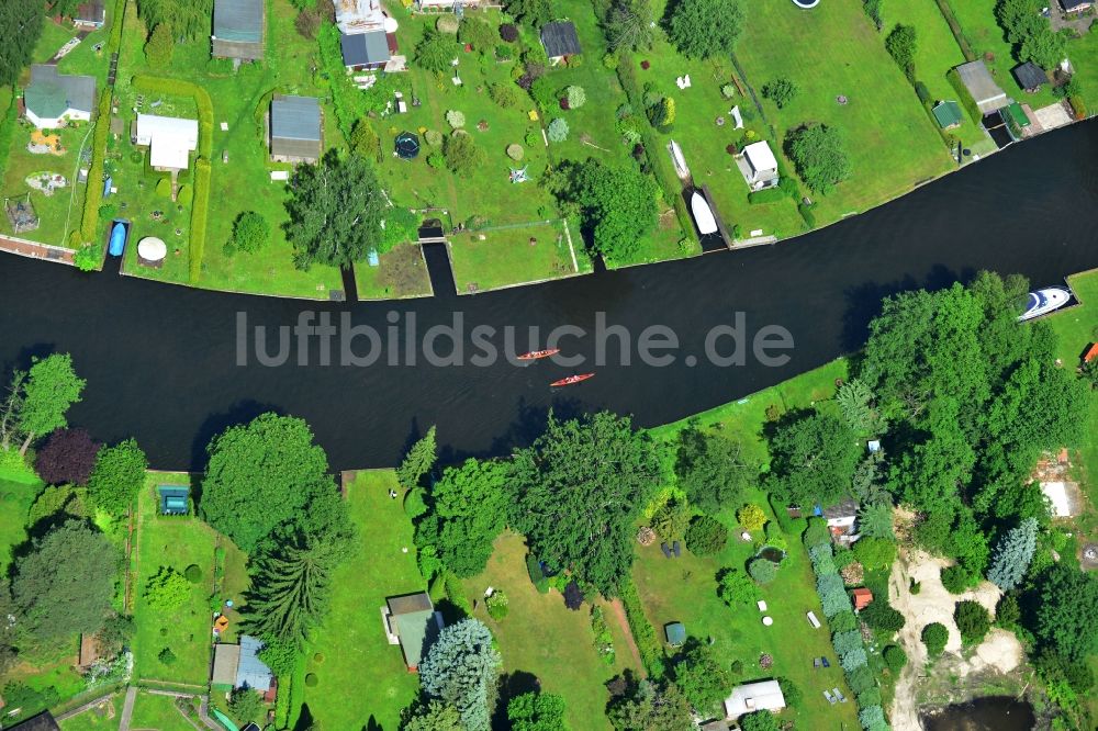 Luftbild Fangschleuse - Uferbereiche der Garten- Parzellen entlang des Verlaufes der Löcknitz in Fangschleuse im Bundesland Brandenburg