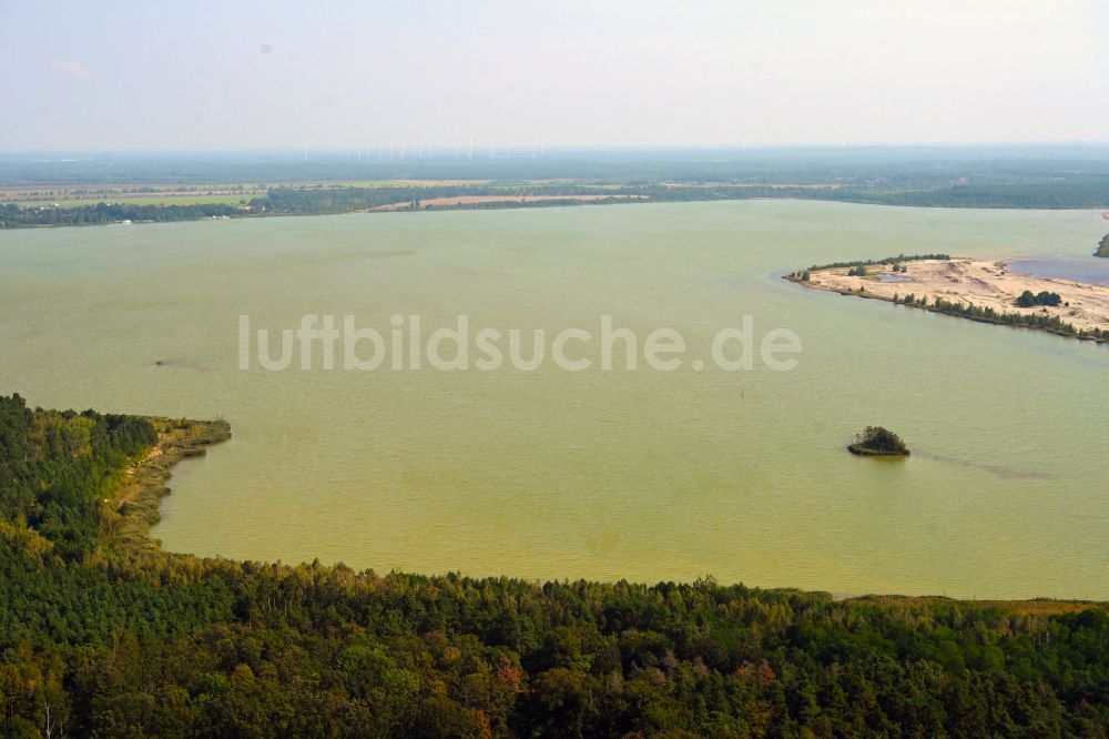 Luftaufnahme Görlsdorf - Uferbereiche des gefluteten ehemaligen Braunkohle- Tagebaus und Renaturierungs- Sees Schlabendorfer See in Görlsdorf im Bundesland Brandenburg