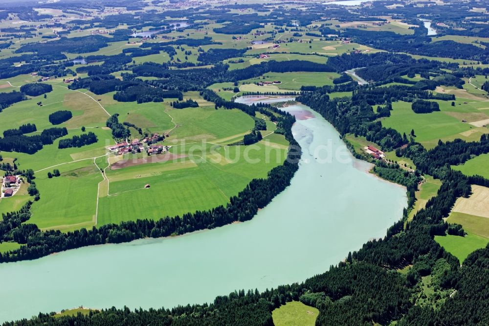 Luftbild Schongau - Uferbereiche am gewundenen Flussverlauf des Lech bei Kreut südlich von Schongau im Bundesland Bayern, Deutschland