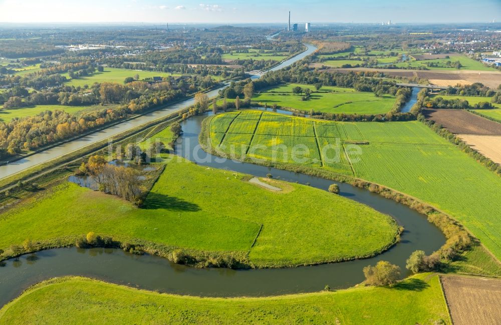 Werne von oben - Uferbereiche am Lippe- Flußverlauf in Werne im Bundesland Nordrhein-Westfalen, Deutschland