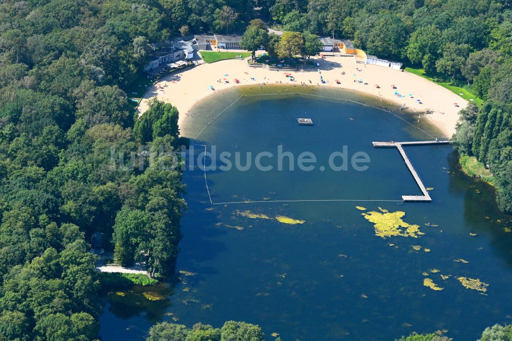 Luftbild Berlin - Uferbereiche am Sandstrand des Freibades Strandbad Jungfernheide in Berlin, Deutschland