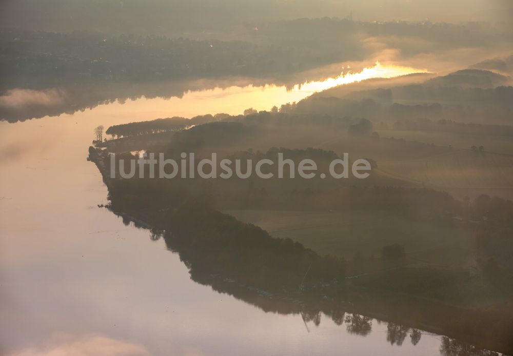 Luftbild Essen - Uferbereiche des Sees Baldeneysee in Essen im Bundesland Nordrhein-Westfalen