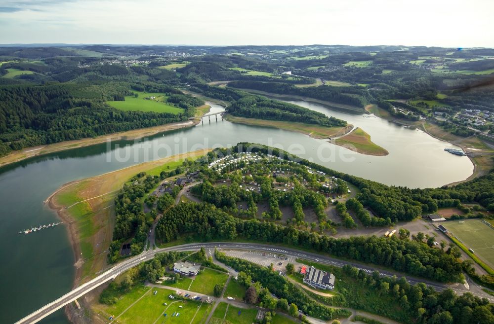 Olpe aus der Vogelperspektive: Uferbereiche des Sees Bigge in Olpe im Bundesland Nordrhein-Westfalen