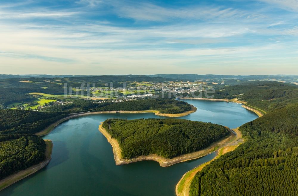 Luftbild Olpe - Uferbereiche des Sees Bigge in Olpe im Bundesland Nordrhein-Westfalen