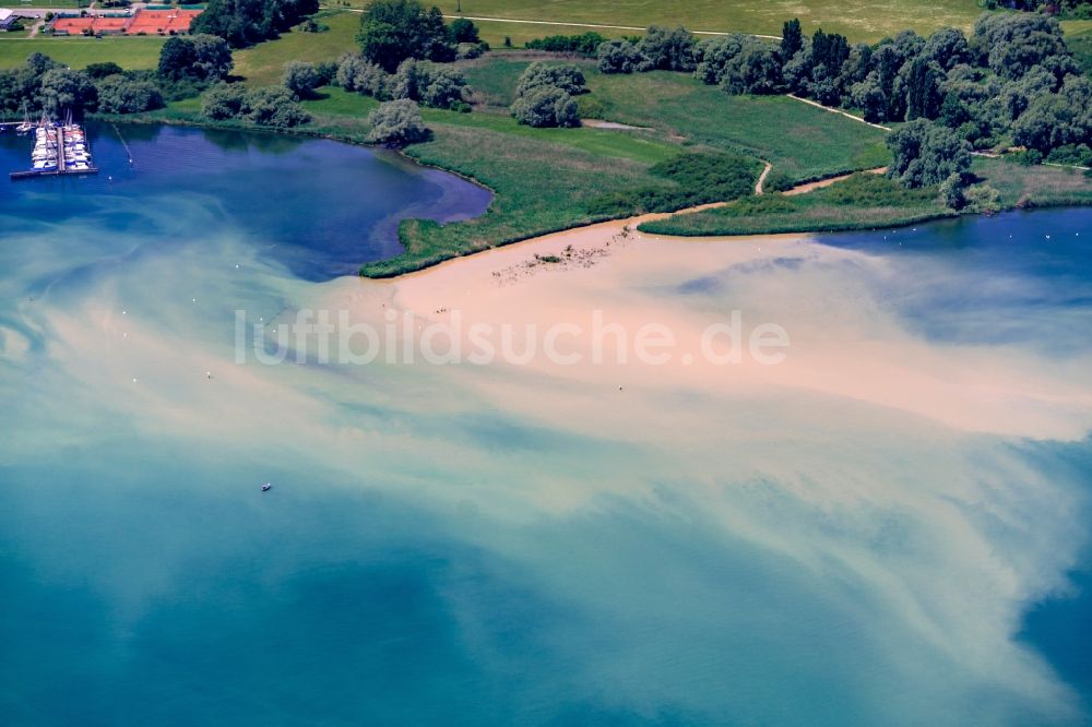 Bodman-Ludwigshafen aus der Vogelperspektive: Uferbereiche des Sees am Bodensee in Bodman-Ludwigshafen im Bundesland Baden-Württemberg, Deutschland