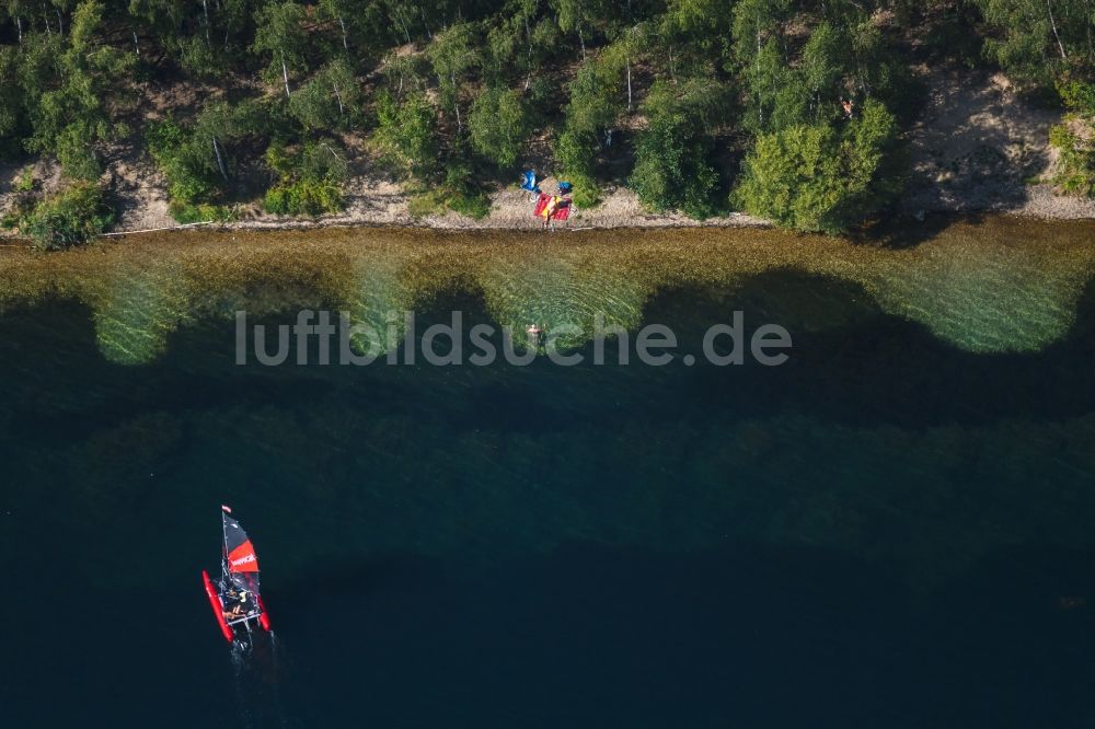 Luftaufnahme Leipzig - Uferbereiche des Sees Cospudener See in Leipzig im Bundesland Sachsen, Deutschland