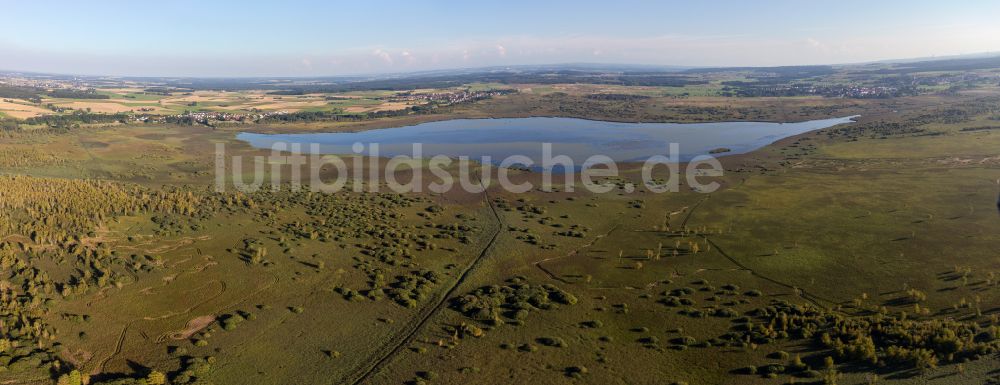 Federsee von oben - Uferbereiche des Sees Federsee in Federsee im Bundesland Baden-Württemberg, Deutschland