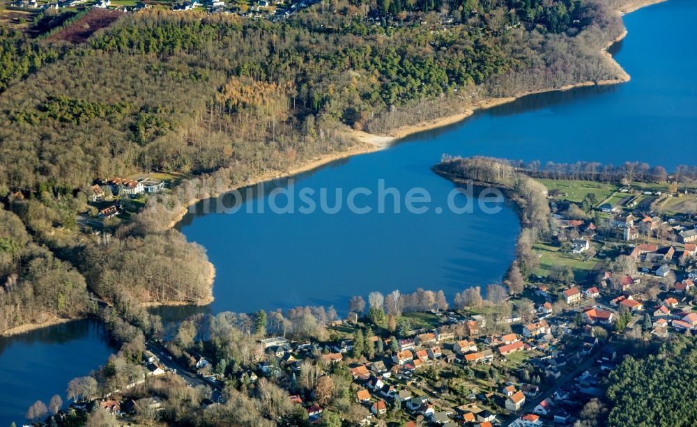 Luftbild Seddin - Uferbereiche des Sees Großer Seddiner See in Seddin im Bundesland Brandenburg, Deutschland