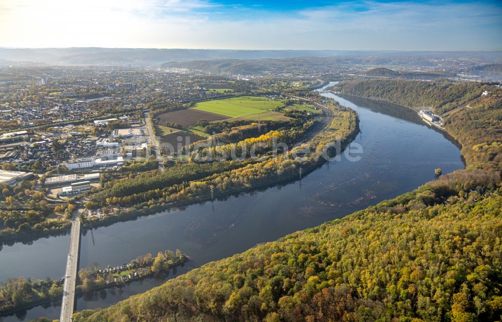 Luftbild Hagen - Uferbereiche des Sees Hengsteysee am Flussverlauf der Ruhr in Hagen im Bundesland Nordrhein-Westfalen, Deutschland