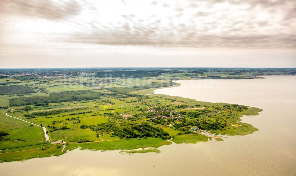 Luftbild Lazy - Uferbereiche des Sees Jezioro Jamno in Lazy in Westpommern, Polen