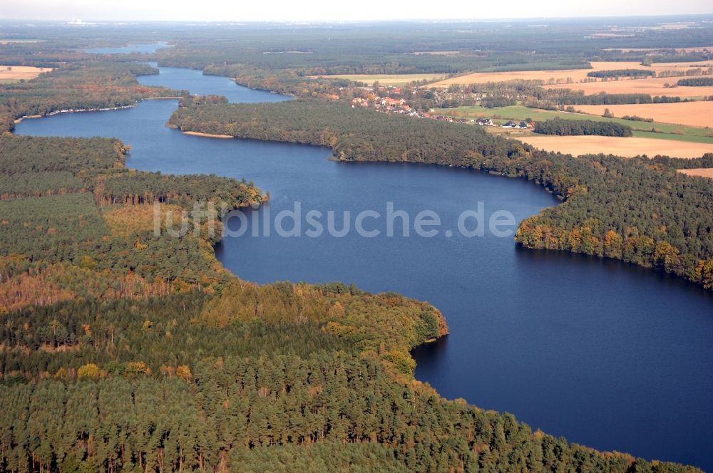 Wusterhausen/Dosse von oben - Uferbereiche des Sees Klempowsee in Wusterhausen/Dosse im Bundesland Brandenburg, Deutschland