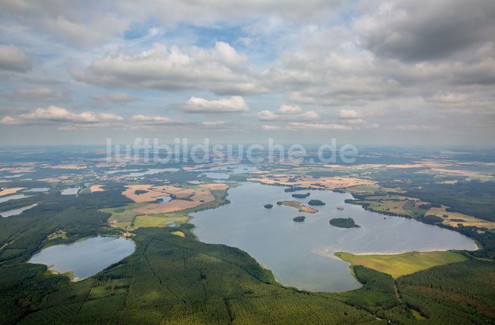 Krakow am See aus der Vogelperspektive: Uferbereiche des Sees Krakower See in Krakow am See im Bundesland Mecklenburg-Vorpommern