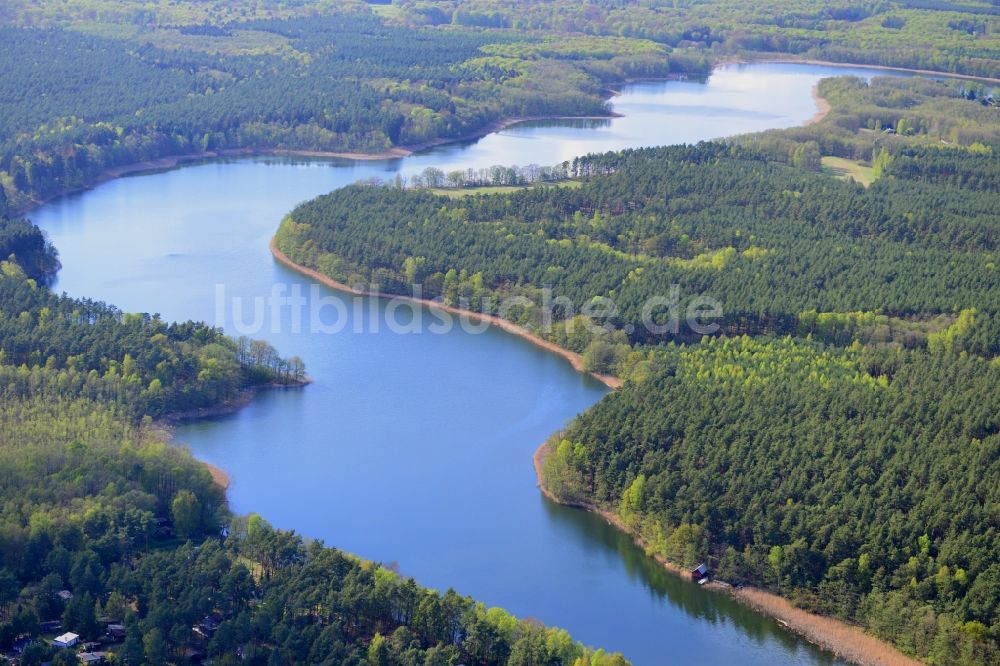 Luftbild Ahrensdorf - Uferbereiche des Sees Lübbesee bei Ahrensdorf im Bundesland Brandenburg