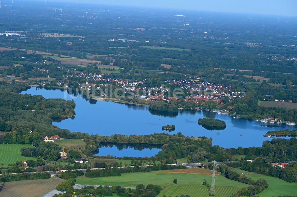 Luftaufnahme Sande - Uferbereiche des Sees Lippesee in Sande im Bundesland Nordrhein-Westfalen, Deutschland