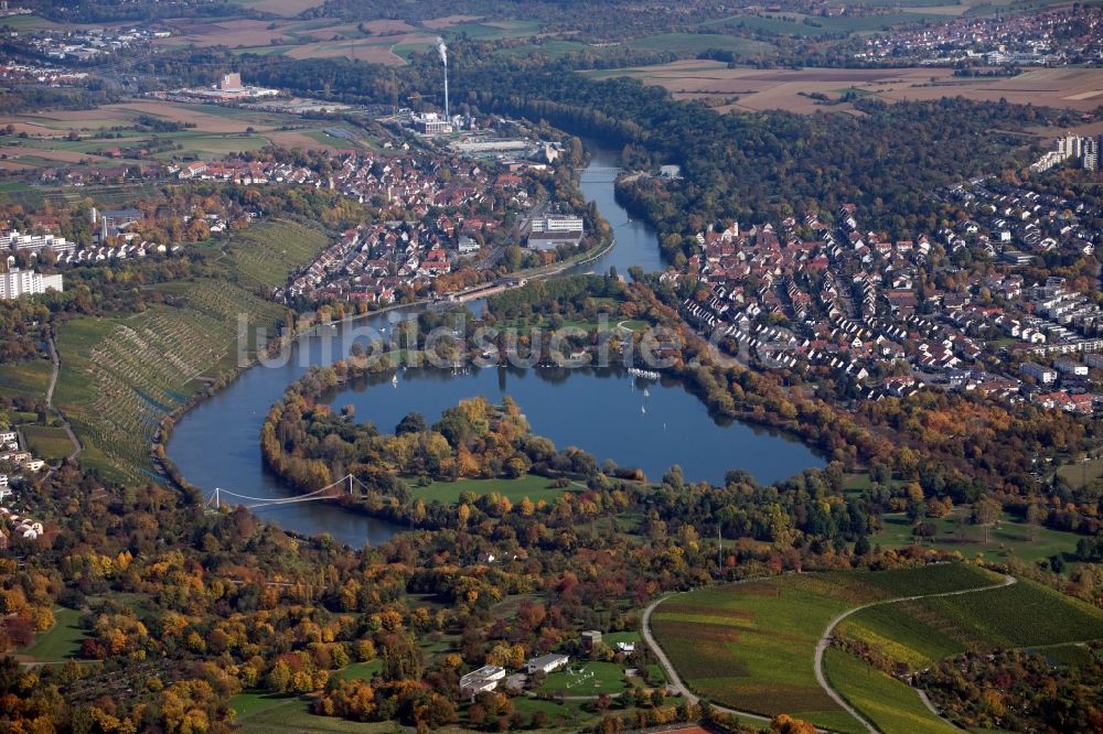 Stuttgart von oben - Uferbereiche des Sees Max Eyth See in Stuttgart im Bundesland Baden-Württemberg