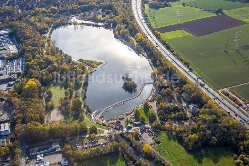 Luftbild Bochum - Uferbereiche des Sees Ümminger See in Bochum im Bundesland Nordrhein-Westfalen, Deutschland