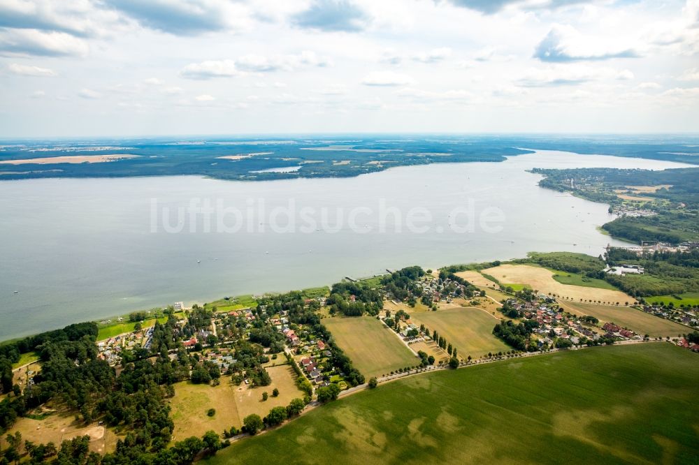 Luftaufnahme Plau am See - Uferbereiche des Sees Plauer See in Plau am See im Bundesland Mecklenburg-Vorpommern