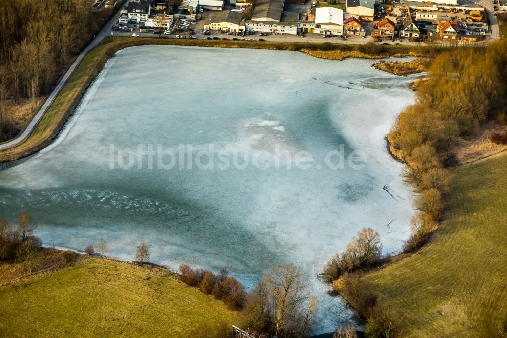 Hamm aus der Vogelperspektive: Uferbereiche des Sees Radbodsee im Ortsteil Bockum-Hövel in Hamm im Bundesland Nordrhein-Westfalen, Deutschland