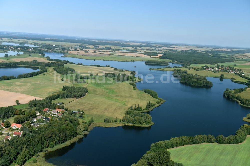 Blankensee von oben - Uferbereiche des Sees Rödliner See in Blankensee im Bundesland Mecklenburg-Vorpommern