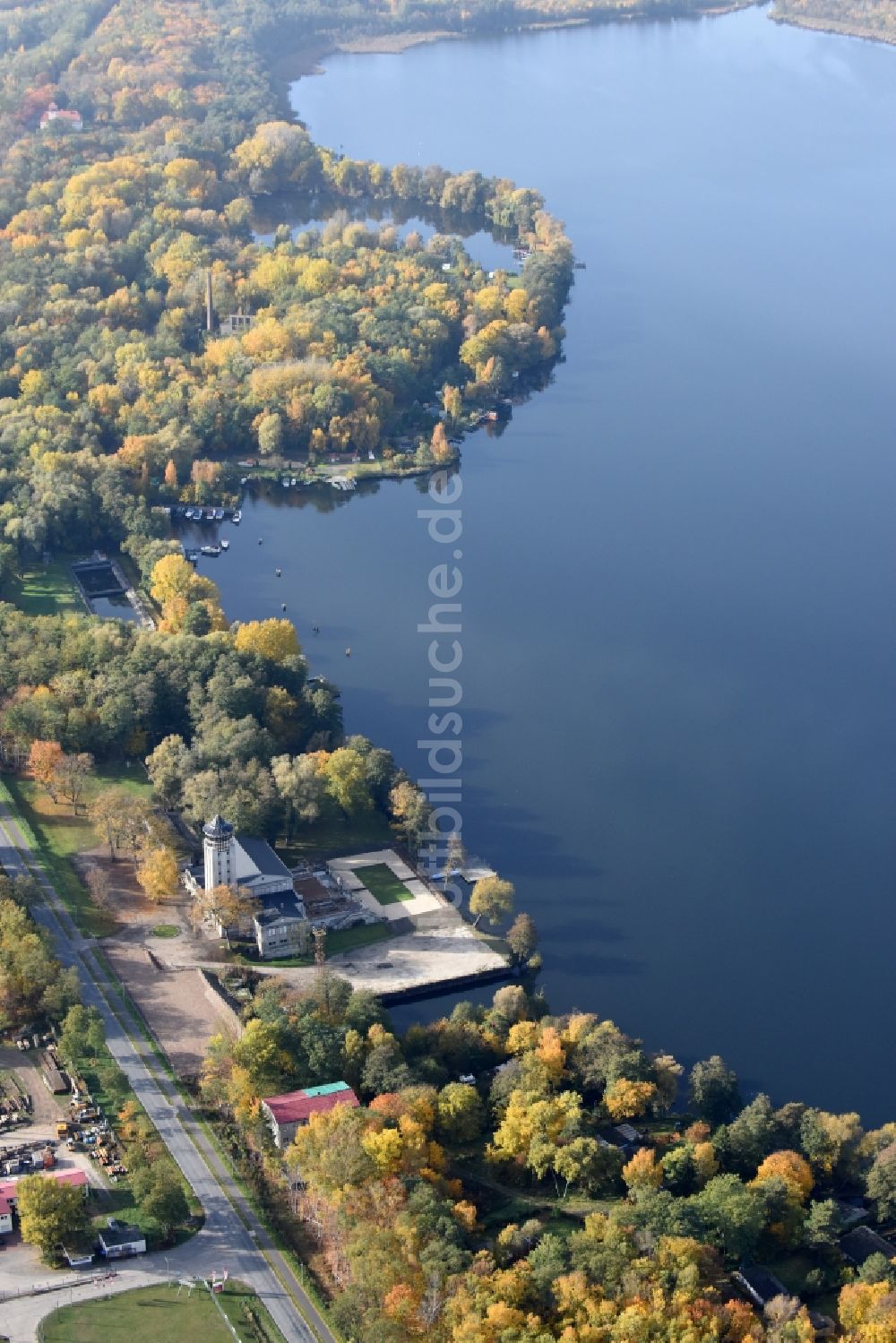 Rüdersdorf aus der Vogelperspektive: Uferbereiche des Sees Stienitzsee in Rüdersdorf im Bundesland Brandenburg